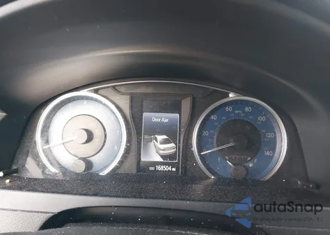 2016 Toyota Camry Le z USA, uszkodzony, nr VIN 4T4BF1FK4GR560064